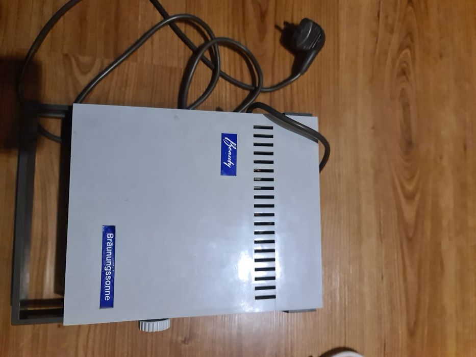 Aparat bronzat lampa Astralux de fata Gemania