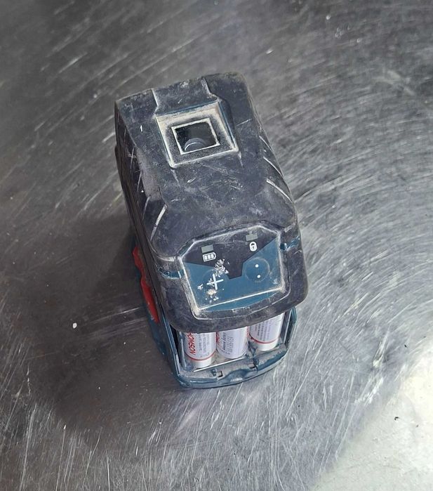 Bosch GCL 2-15 Professional  Линеен лазерен нивелир