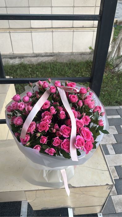 Новые букеты кустовых роз