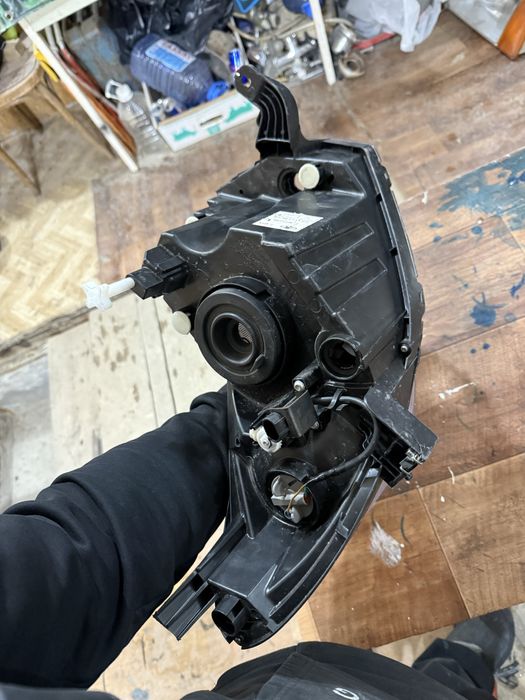 Фара гранта FL левая оригинал