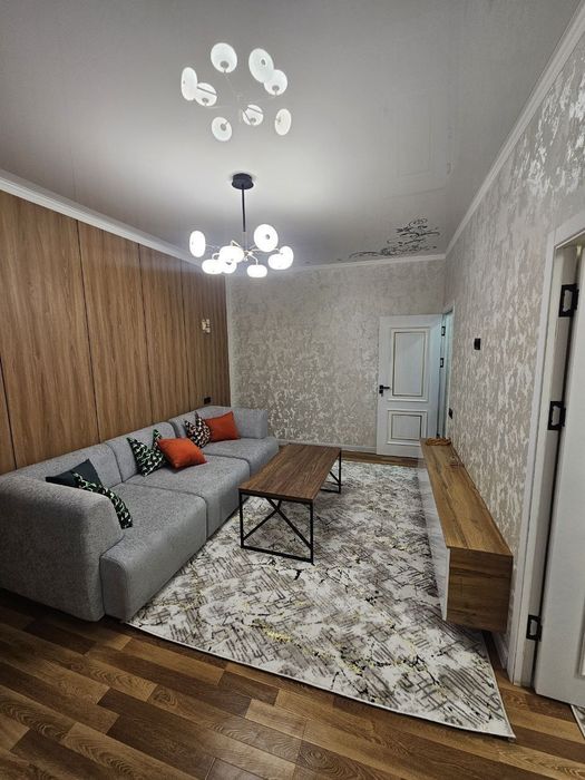 Срочно сдам квартиру Чиланзар 11. Метро рядом . Однокомнатная