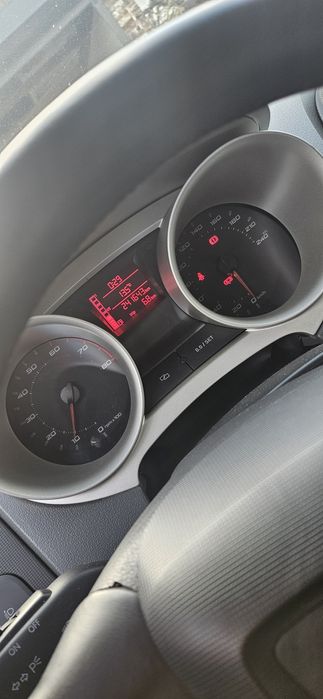 Vând seat ibiza 1.4 mpi