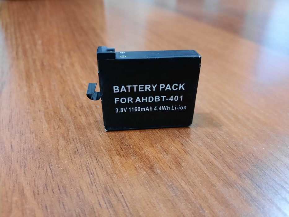 Продаются 4 аккумулятора/батарейки для GoPro 2