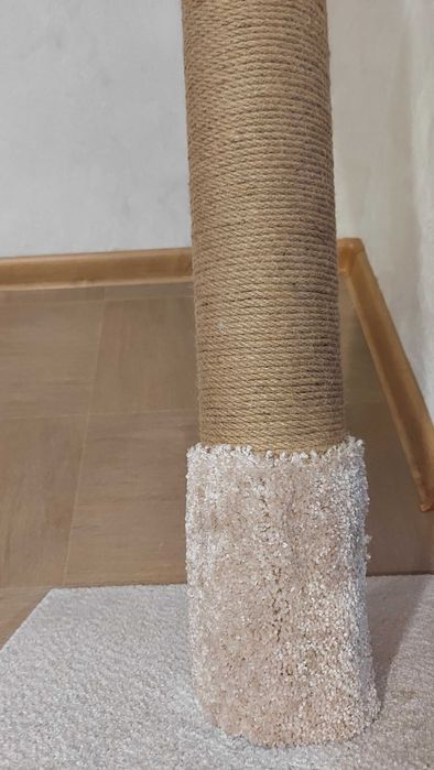 Когтеточка  90 см новая