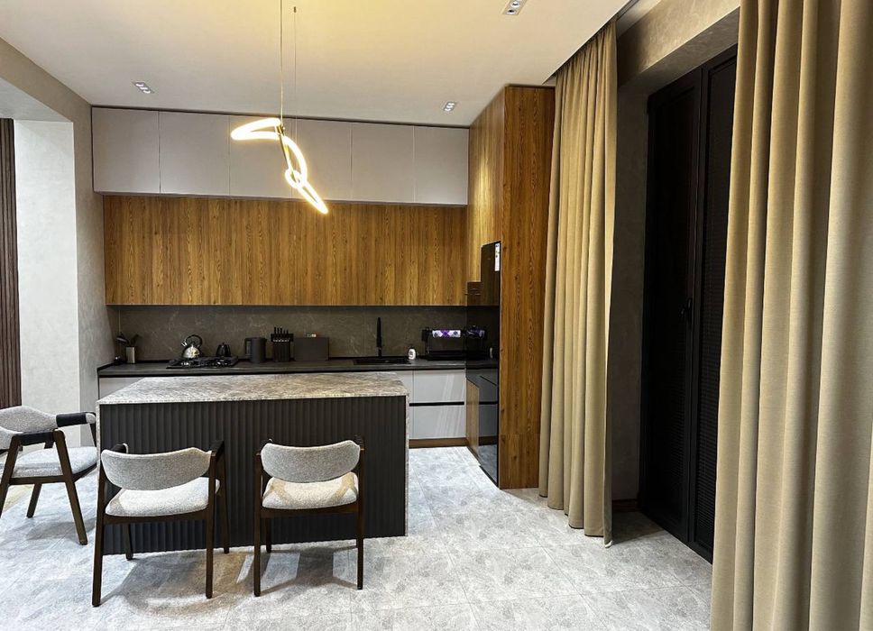 Сдаётся новый дом в стиле Hi Tech на Никитина!