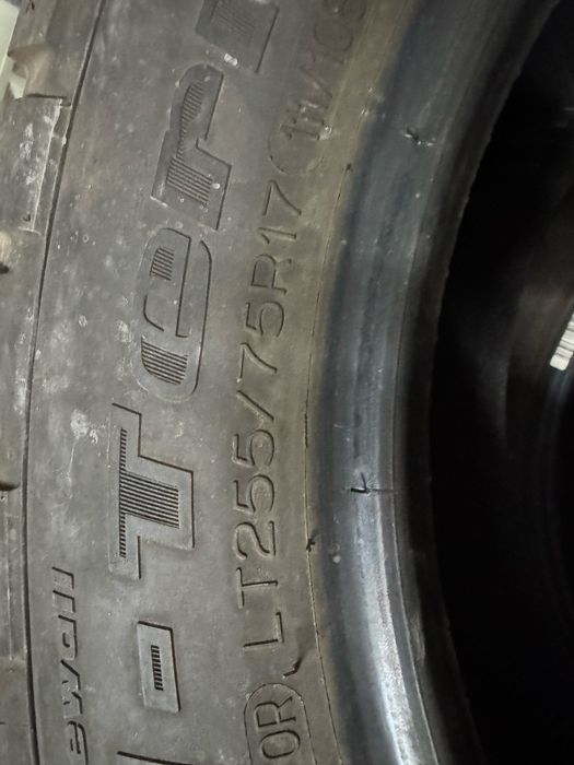 Шины новые для Jeep