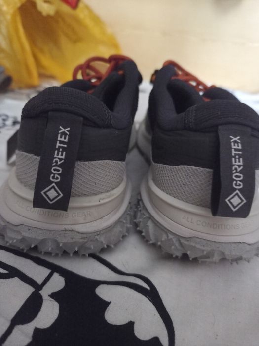 Nike ACG маратонки