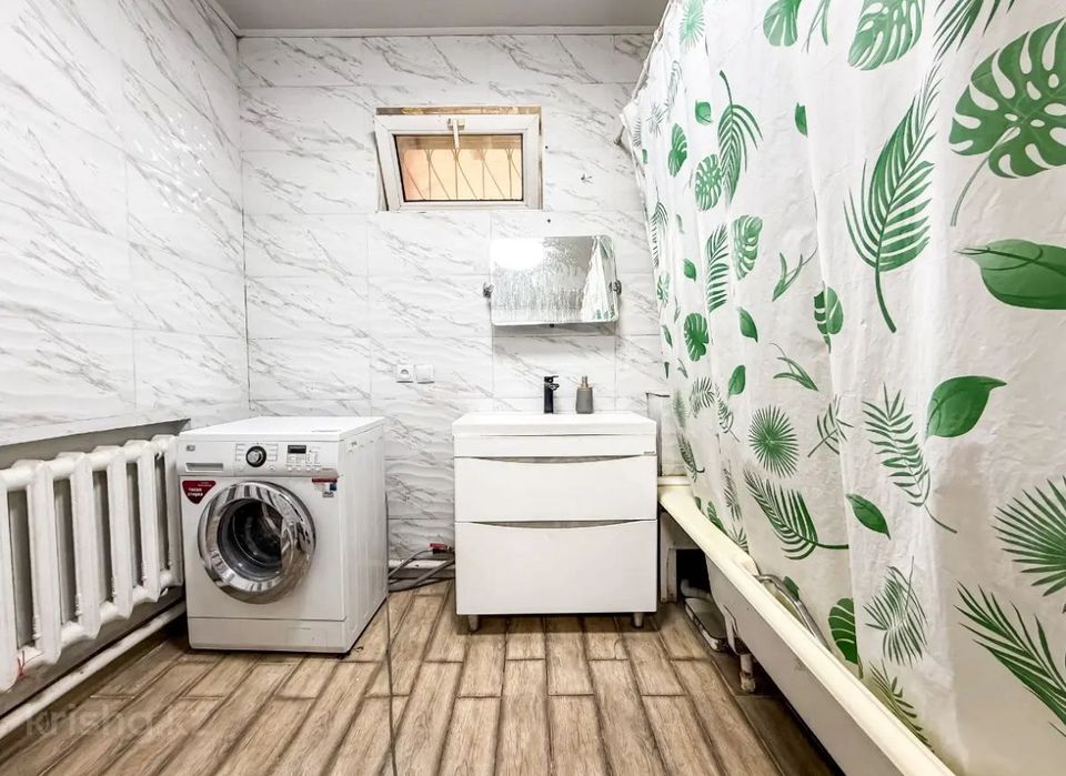 Продается 2 дома на одном участке