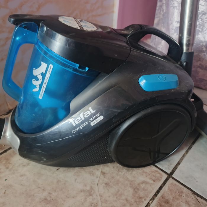Продам пылесос тефаль