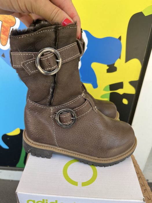 Детски ботушки номер 26