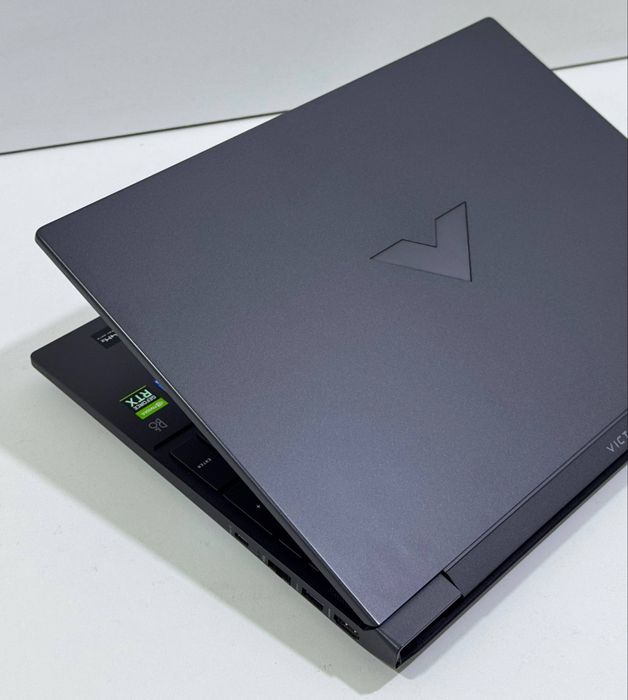Hp Victus 15 RTX3050 6gb