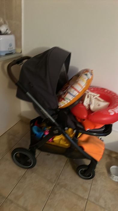 Бебешка количка Maxi-Cosi Addora 2 Essential Graphite