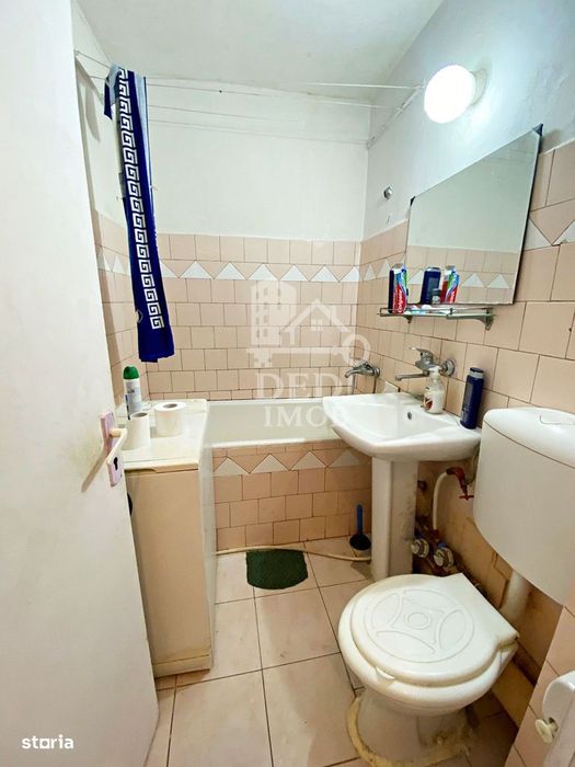 Apartament cu 2 camere de vanzare zona Rogerius, Oradea