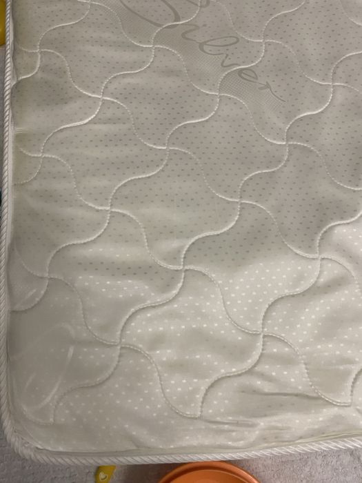 Продам матрас 180*200