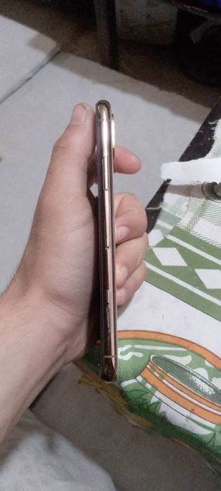 Iphone xs gold 64gb