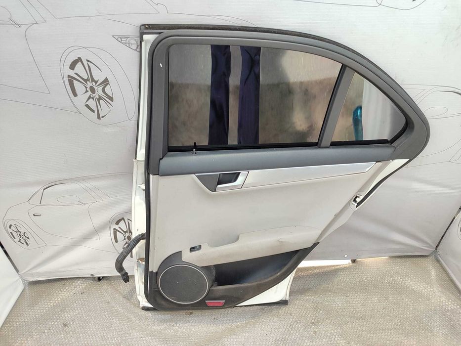 Ușă Spate Dreaptă Mercedes-Benz C-Class W204 Sedan Alb Cod Culoare 149 2013 / [2007-2014] / A2047302200 (1B)