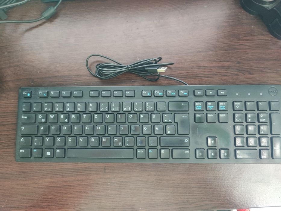 Продавам клавиатура