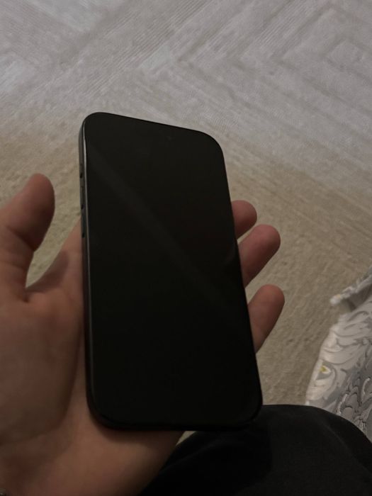 iPhone 16 256GB