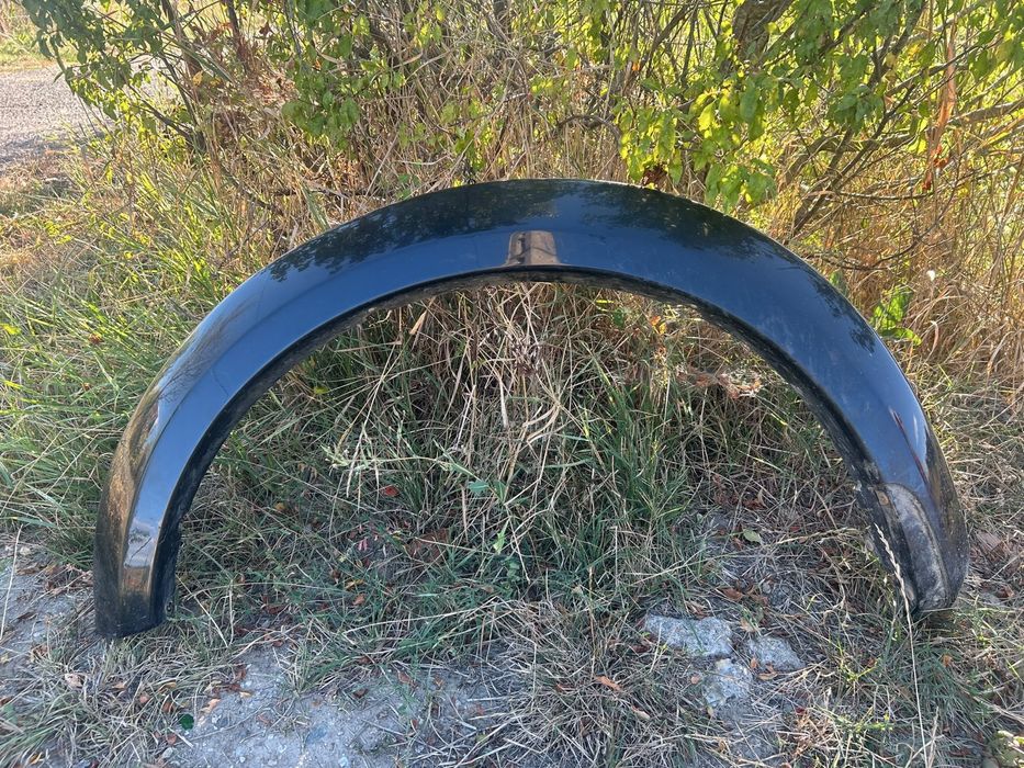 Overfender Mitsubishi L200 stanga fata