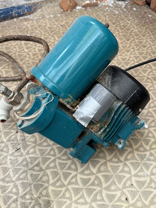 Продам насос водяной