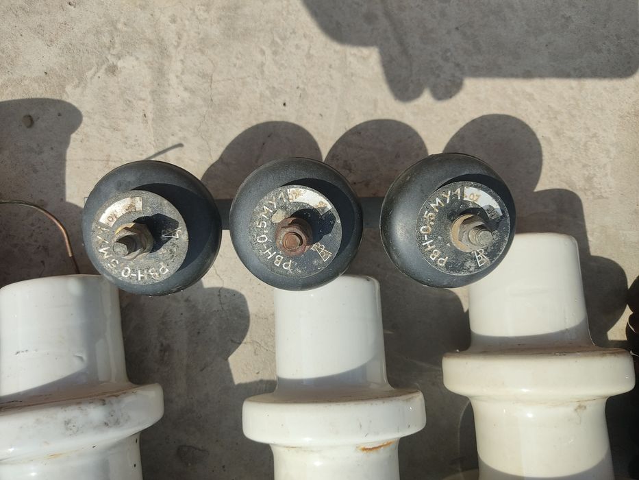 Запчасти на трансформатор разрядники