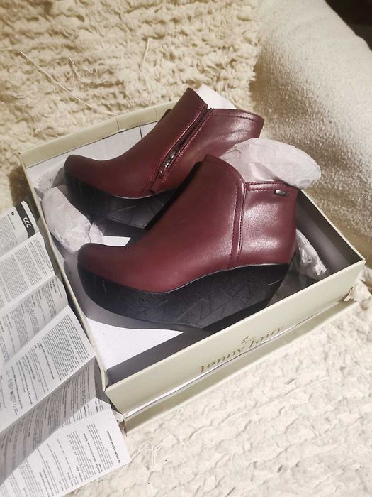 Дамски Jenny Fairy  боти, нови 37 номер