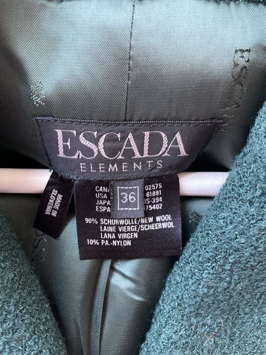 ESCADA оригинално палто /сако