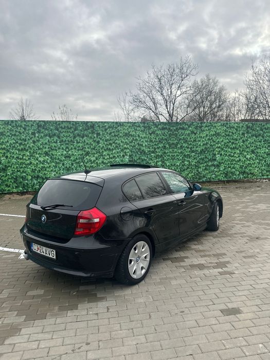 Bmw e87 118D 2009 automat