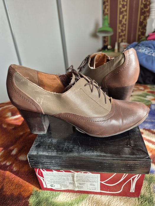 Продам обувь женскую