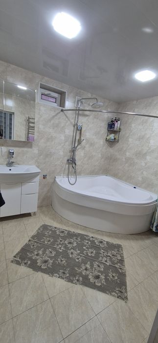 Продаётся Дом в отличной местоположении