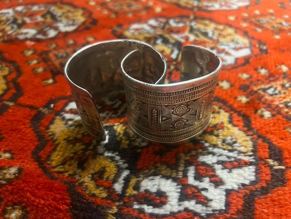 Старинные серебряные браслеты