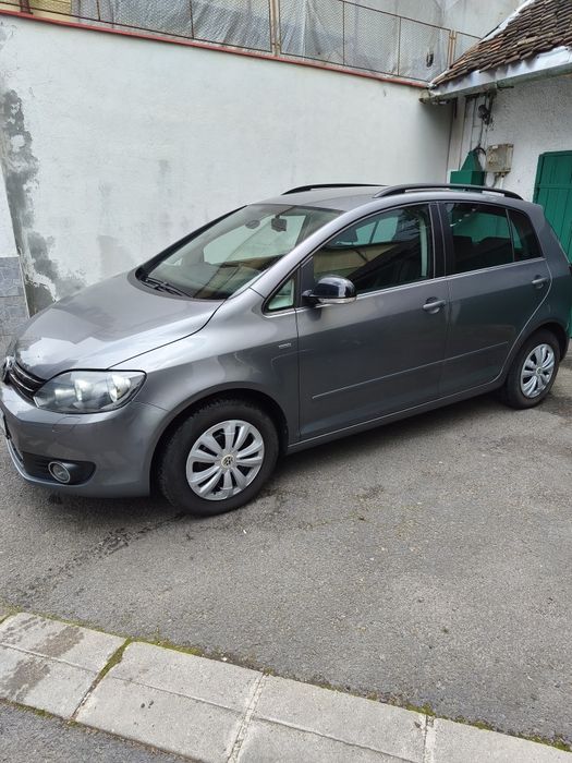 Vând Volkswagen golf plus