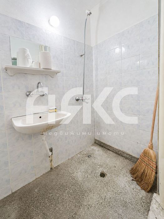 Двустаен необзаведен апартамент за продажба в кв. Дружба 1 до МЕТРОСТ