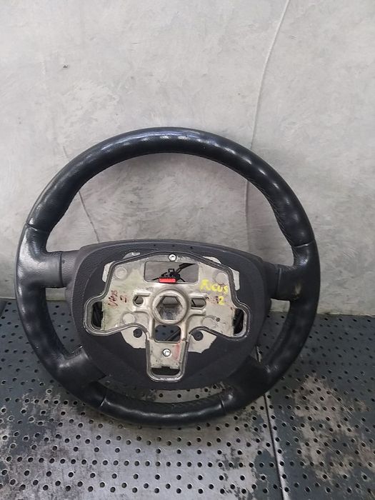 Volan piele in 4 spite cu comenzi ford focus 2 4m513600c