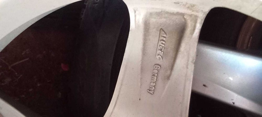 Jante + cauciucuri iarna 215/60 R17 Pirelli