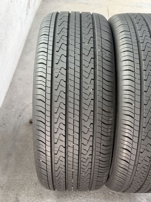 215/45/17 Hankook  2Броя: 80€ 7мм Всесезонни гуми