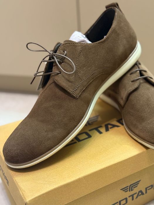 Мъжки кафяви велурени обувки