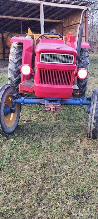 Vând tractor UTB.450 an Stere buna de funcționare