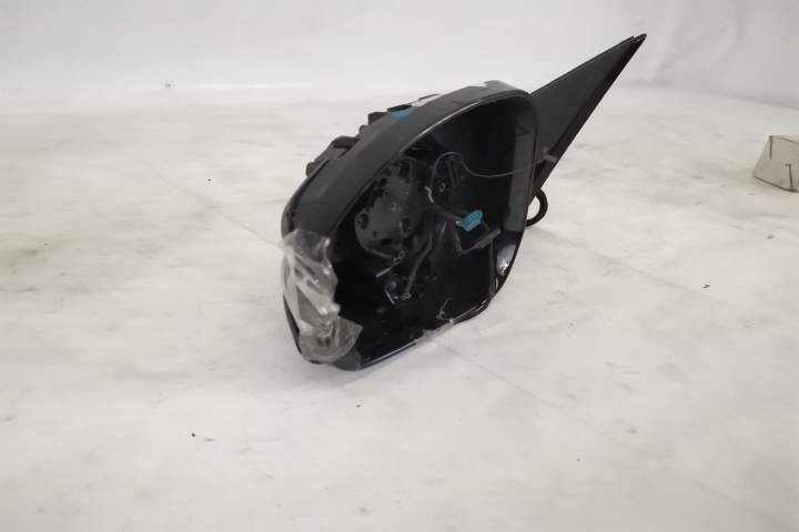 Ляво огледало Оригинално в добро състояние Отопление/Сгъване/Мъртъв ъг