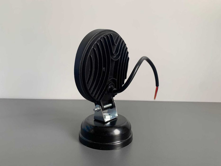 Proiector auto LED 27W rotund, radiator subtire 25mm