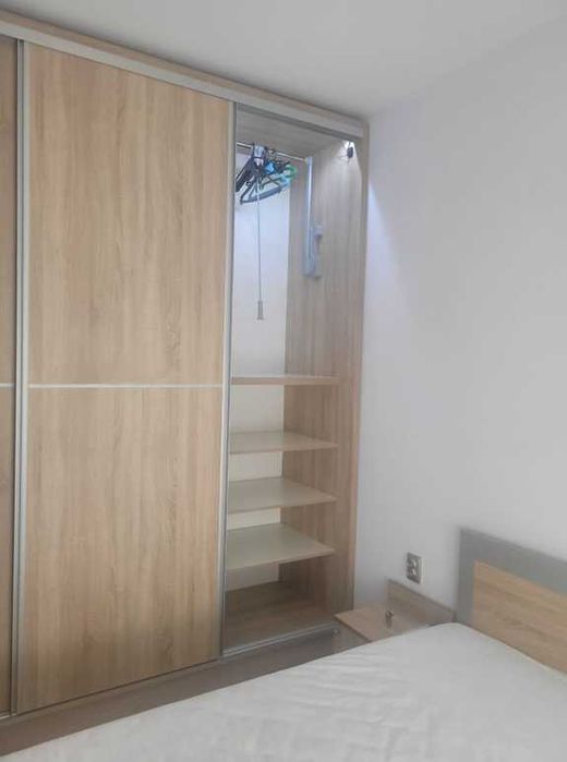 Дава се под наем Тристаен апартамент в София, Център - 75 кв.м за 714 € - Снимка #4