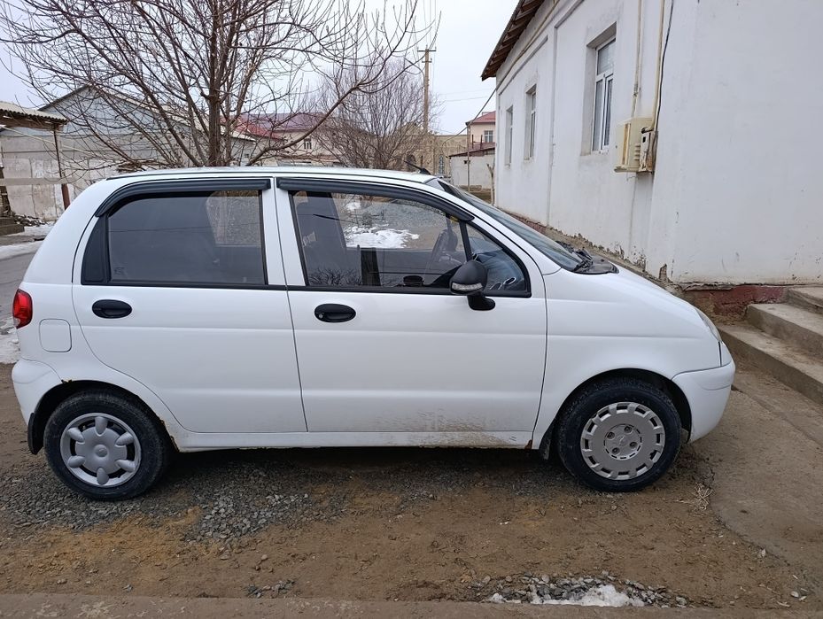 Matiz Satiladi baxasi 45 mln