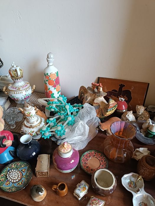 Продаются статуэтки