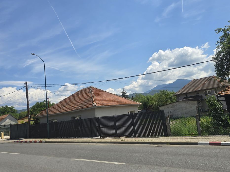 Casa de vanzare in Petrila