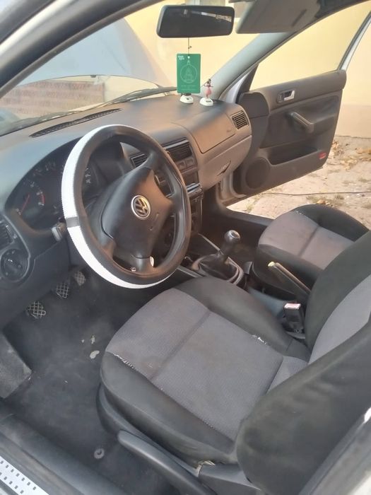 Volkswagen Golf benzină, 539 € — imagine 4
