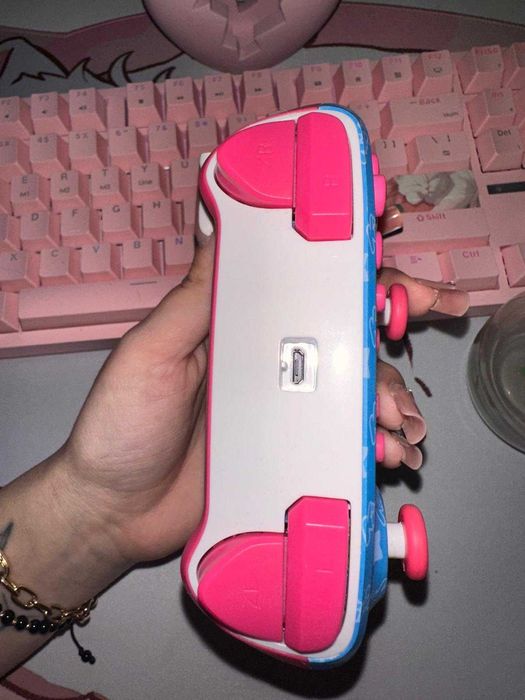 Controller cu fir PowerA Enhanced Wired Nintendo Switch Kirby Roz