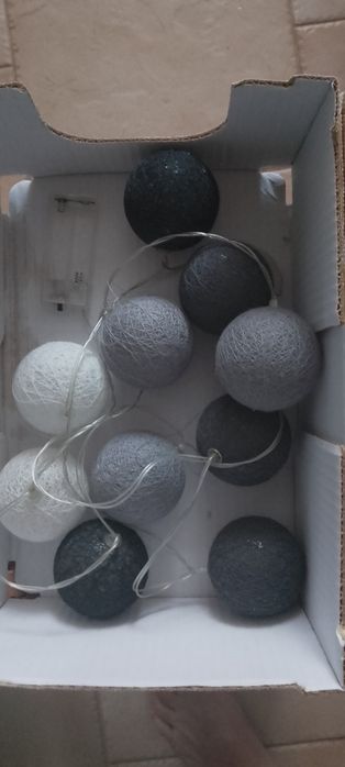 LED гирлянд памучни топки ,сувенири, касичка,самозалепващи пана,дъски и корк Securit