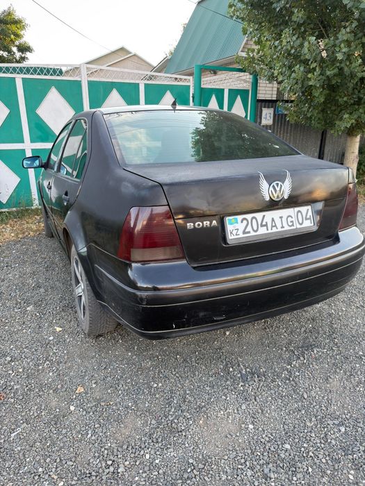 Срочно Продам машину Volkswagen Bora