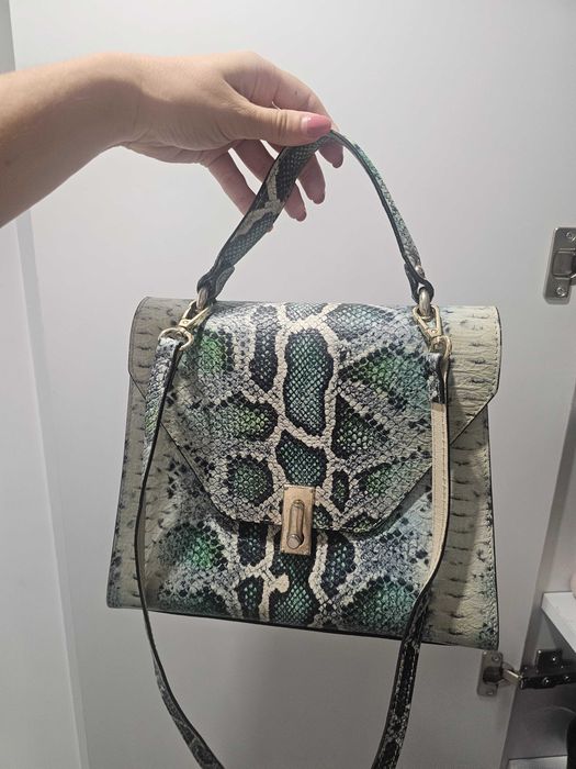 Чанта змийска синя