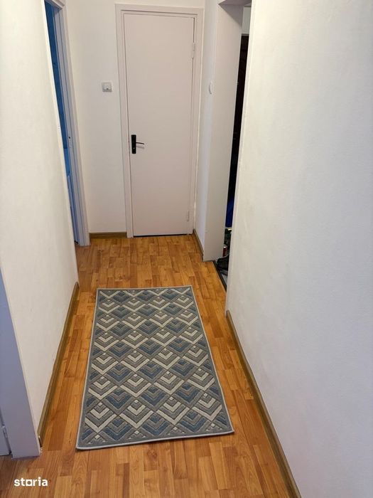 De vanzare apartament cu 3 camere, complet mobilat și utilat